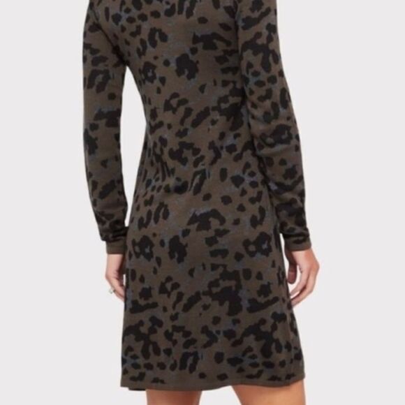 JOHN + JENN EVEREVE LEOPARD PRINT SWEATERDRESS SIZE MEDIUM - Picture 4 of 10
